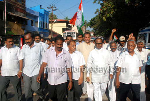 poojary padayatra13apr18 1